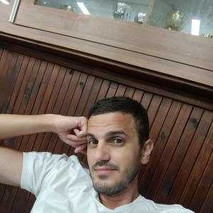 bareket - date a Brazilian, 100% free bareket